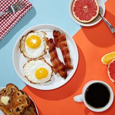 IMG-28-Breakfast-time-Bacon-and-Eggs.jpg