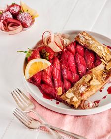IMG-20-TrinaTurl-Photographer-Strawberry-Rhubarb-Galette.jpg